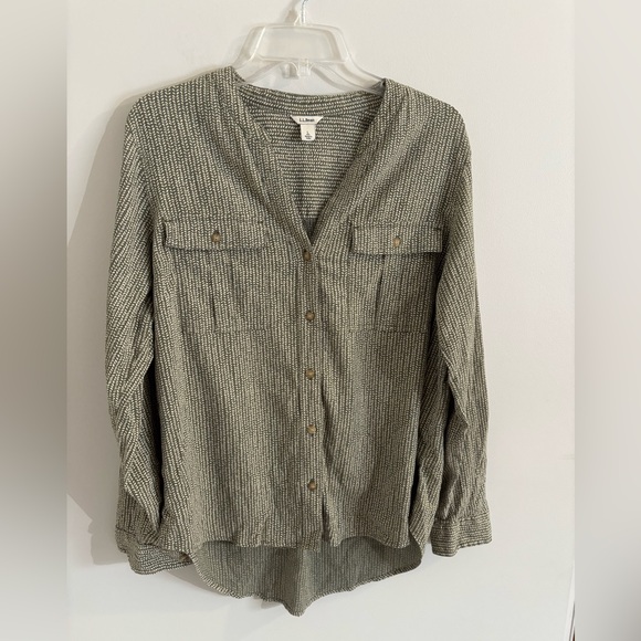 L.L. Bean Tops - LL Bean Women’s Organic Cotton Crinkle Button zip Shirt Olive Green Size Large